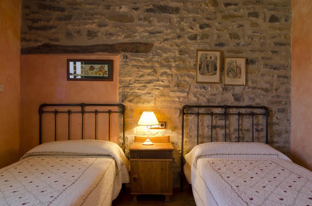 Casa Mur de Alujan Tierrantona Habitación foto